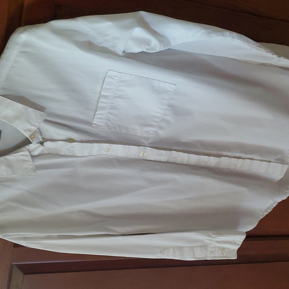 Classic oversized white button-down shirt - Picture 3 of 4